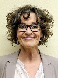 Portrait image of Christa Bernuth