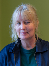 Portrait image of Karin Smirnoff